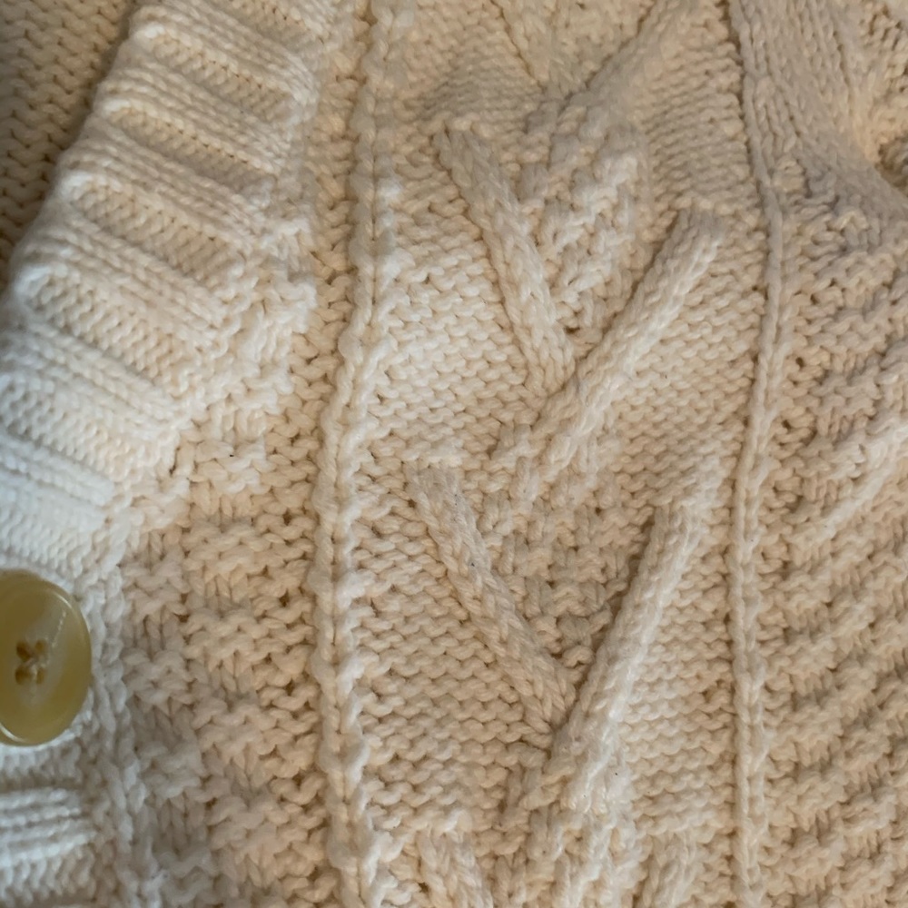 Gap sweater - Picture 3 of 3